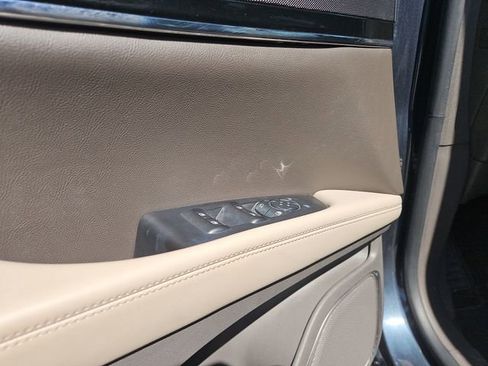 Used 2023 Lincoln Nautilus Reserve image 18