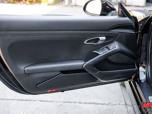 Used 2016 Porsche Cayman image 50