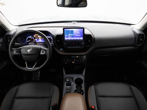 Used 2024 Ford Bronco Sport Outer Banks w/ Tech Package image 83