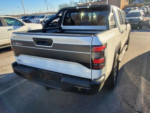 Used 2024 Nissan Frontier SV w/ Hardbody Edition image 9