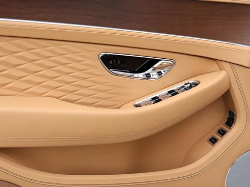 New 2026 Bentley Continental GTC image 19