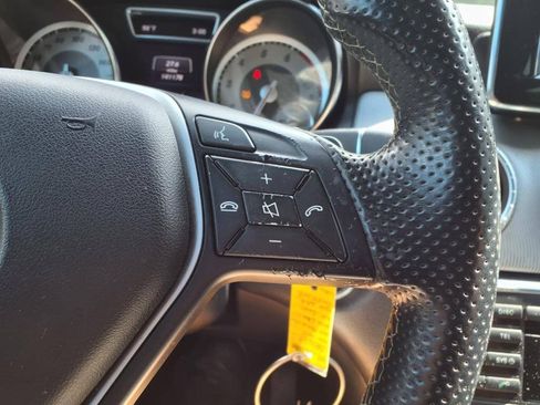 Used 2014 Mercedes-Benz CLA 250 image 19