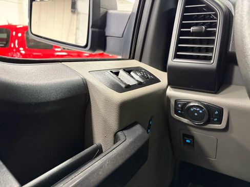 Used 2017 Ford F150 XL w/ Equipment Group 101A Mid image 40