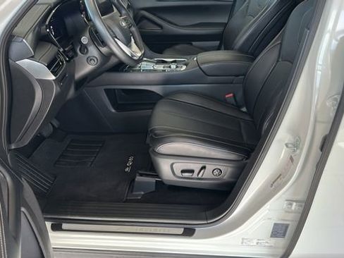 Used 2024 INFINITI QX60 Luxe AWD/4WD image 9