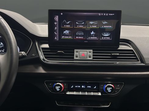 Used 2023 Audi Q5 2.0T Prestige w/ Prestige Package AWD/4WD image 13