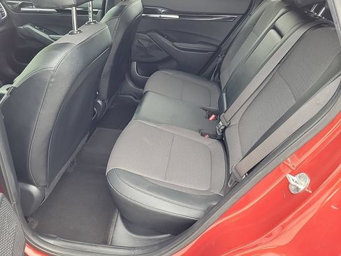 Used 2022 Kia Seltos S FWD image 14