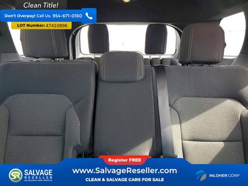 Used 2016 Ford Explorer XLT w/ Equipment Group 201A image 13