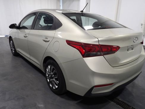 Used 2018 Hyundai Accent SE FWD image 6