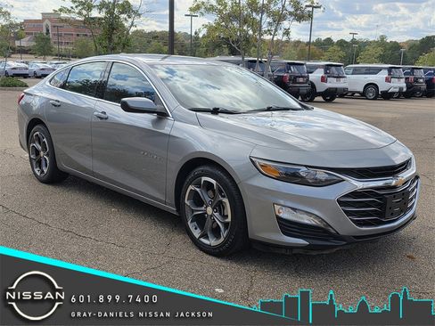 Used 2023 Chevrolet Malibu LT image 1