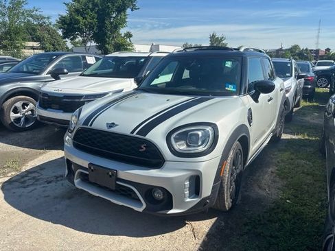Used 2021 MINI Cooper Countryman S w/ Driver Assistance Package AWD/4WD image 1