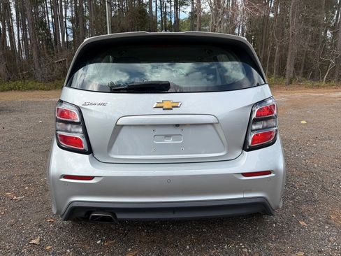 Used 2020 Chevrolet Sonic LT image 7