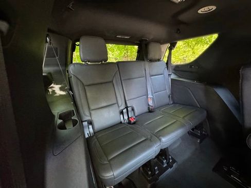 Used 2024 Chevrolet Tahoe LT AWD/4WD image 9