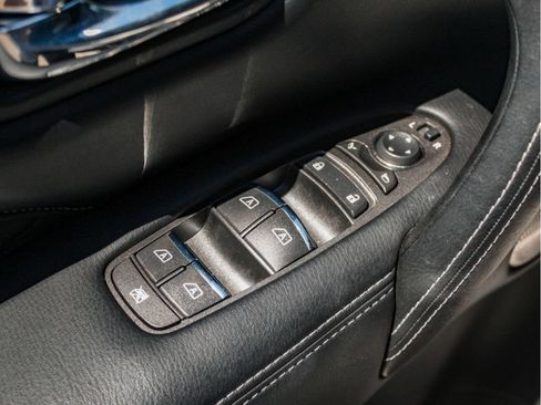 Used 2023 INFINITI QX80 Sensory w/ Cargo Package AWD/4WD image 9
