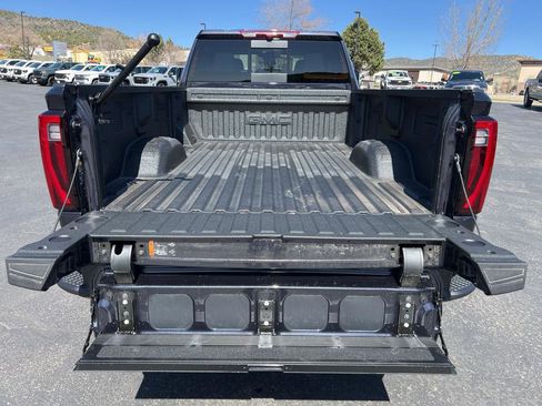 New 2025 GMC Sierra 3500 Denali image 12