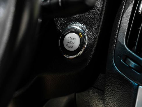 Used 2011 INFINITI G37 Sport w/ Premium Pkg image 22