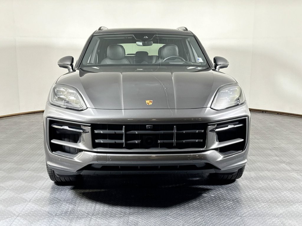 Certified 2025 Porsche Cayenne S AWD/4WD image 10