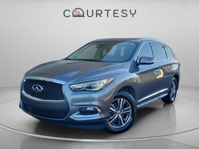 Used 2019 INFINITI QX60 Luxe w/ Essential Package