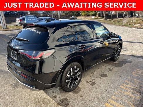 Used 2026 Honda HR-V EX-L image 8