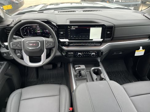 New 2026 GMC Sierra 1500 SLT w/ SLT Premium Package AWD/4WD image 5