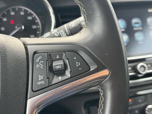 Used 2020 Buick Encore Preferred w/ Safety Package FWD image 18