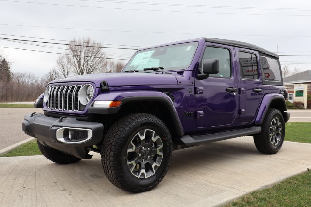 New 2026 Jeep Wrangler Unlimited Sahara AWD/4WD image 11