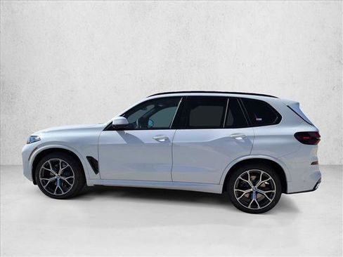 New 2026 BMW X5 xDrive40i w/ M Sport Package AWD/4WD image 5