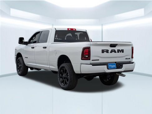 New 2026 RAM 2500 Big Horn AWD/4WD image 3