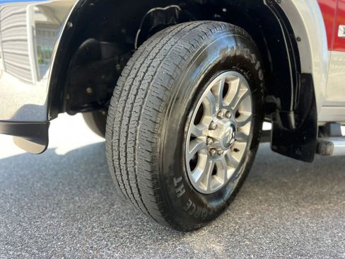 Used 2014 RAM 2500 Laramie RWD image 19