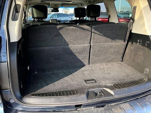 Certified 2017 INFINITI QX80 4WD w/ Driver Assistance Package image 34