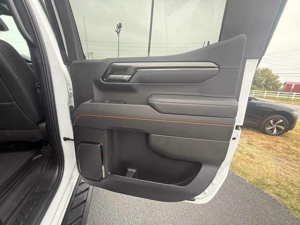 Used 2026 GMC Sierra 1500 AT4 w/ AT4 Premium Package AWD/4WD image 13