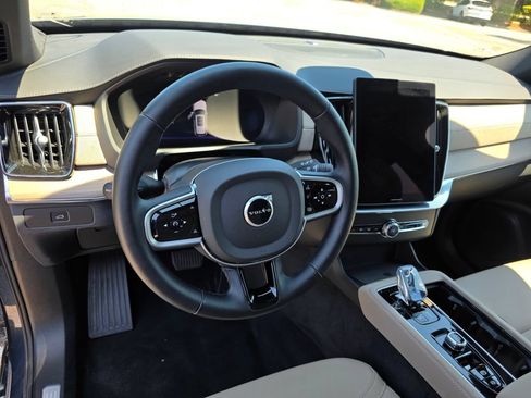 Used 2026 Volvo XC90 B6 Plus AWD/4WD image 14