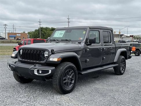 New 2025 Jeep Gladiator Sport image 22