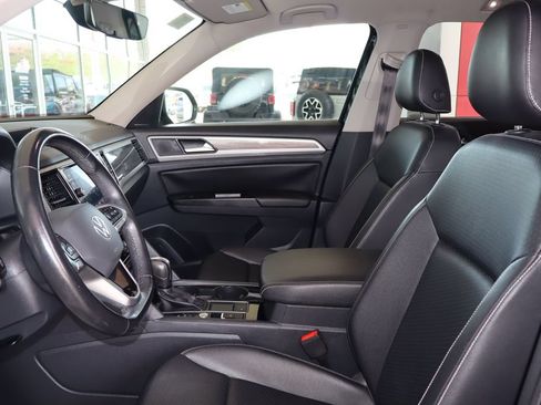 Used 2021 Volkswagen Atlas SEL FWD image 16
