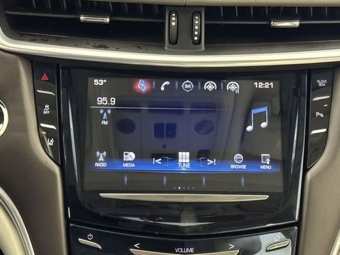 Used 2016 Cadillac XTS Vsport Platinum image 18