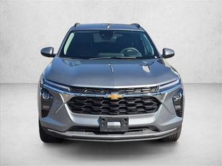 Used 2025 Chevrolet Trax LT FWD video 2