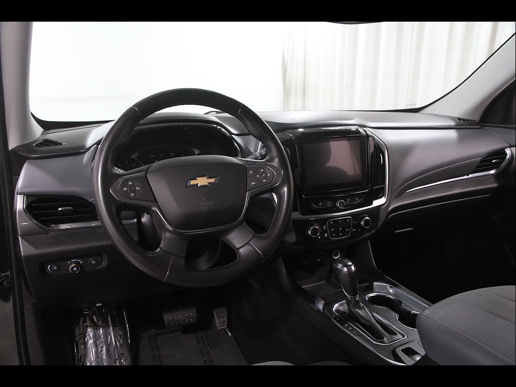 Used 2018 Chevrolet Traverse LT AWD/4WD image 6