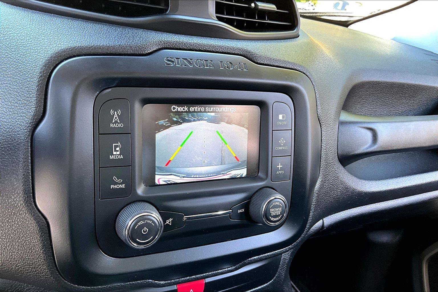 Used 2017 Jeep Renegade Latitude AWD/4WD image 21