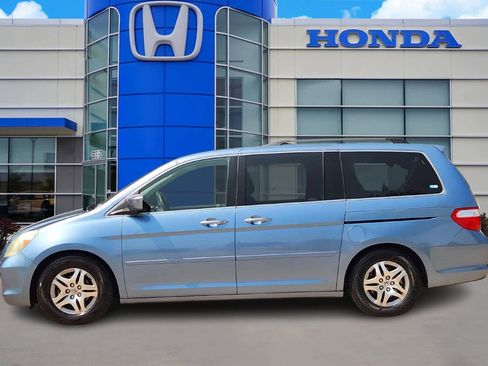 Used 2005 Honda Odyssey EX image 3