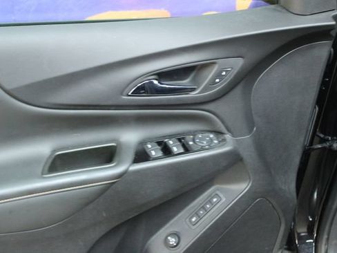 Used 2024 Chevrolet Equinox Premier FWD image 14