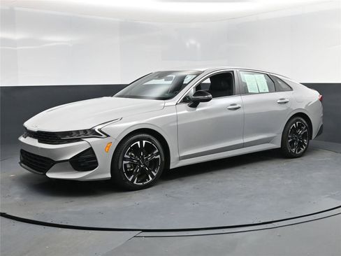 Used 2024 Kia K5 GT-Line image 1