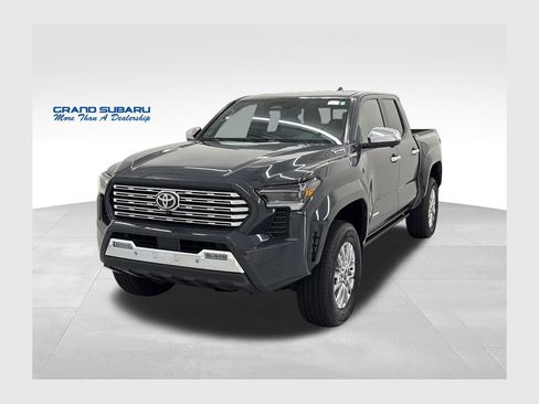 Used 2024 Toyota Tacoma Limited AWD/4WD image 1