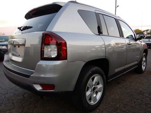 Used 2016 Jeep Compass Sport w/ Power Value Group image 5