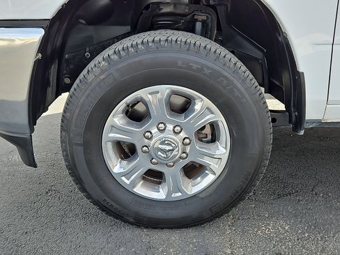 Used 2022 RAM 2500 Lone Star w/ Level C Equiment Group image 2