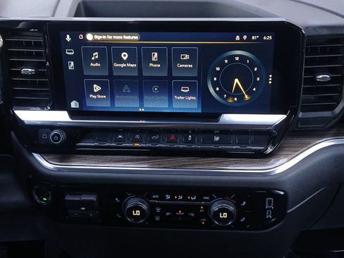 Used 2025 Chevrolet Silverado 1500 LT RWD image 8