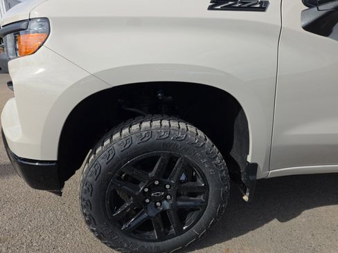 New 2026 Chevrolet Silverado 1500 Custom Trail Boss w/ Dark Appearance Package image 10