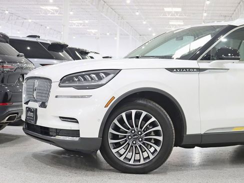 Used 2024 Lincoln Aviator Reserve w/ Equipment Group 201A AWD/4WD image 2