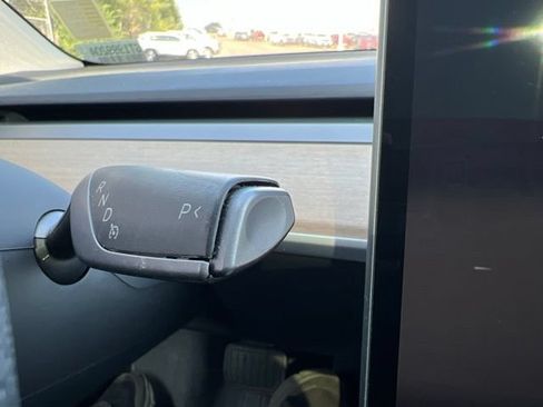 Used 2023 Tesla Model 3 Long Range AWD/4WD image 17