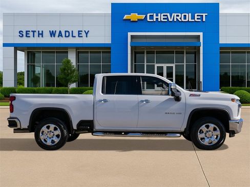 Used 2021 Chevrolet Silverado 2500 LTZ w/ LTZ Premium Package image 8