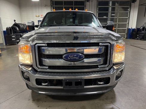 Used 2014 Ford F250 Lariat w/ Chrome Package image 2