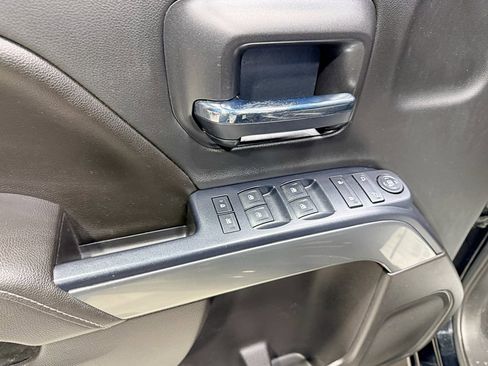 Used 2017 Chevrolet Silverado 1500 LT w/ All Star Edition image 30